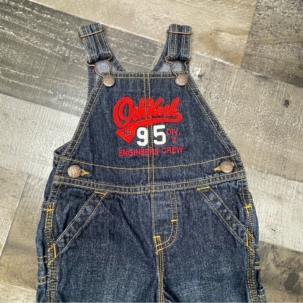 OshKosh B’gosh Denim Overall size 9 months - Picture 2 of 9